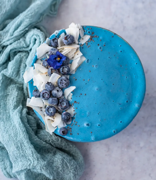 Smoothie nice-cream bleu